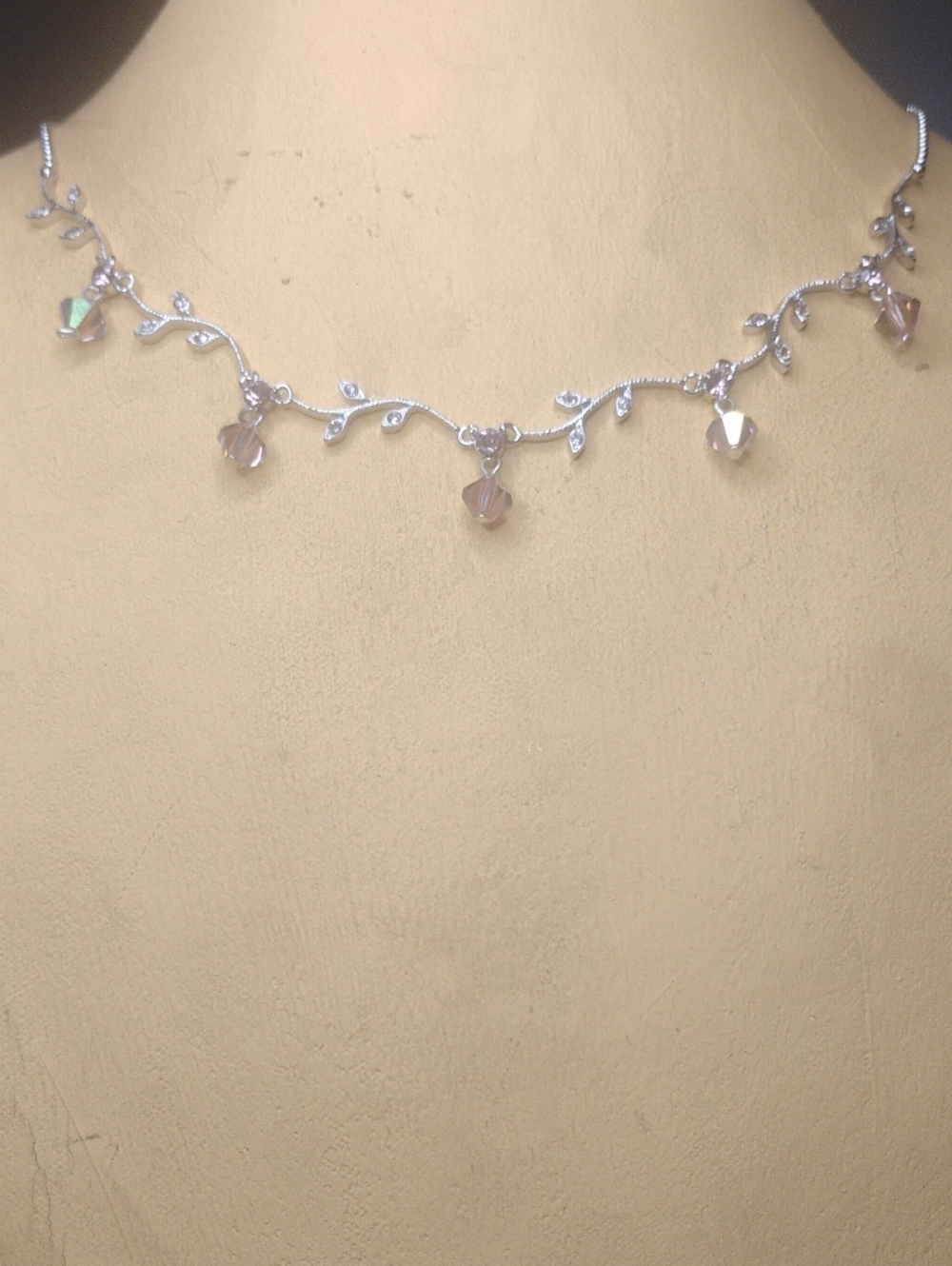 ✨ Whimsical Silver Crystal Vine Choker ✨